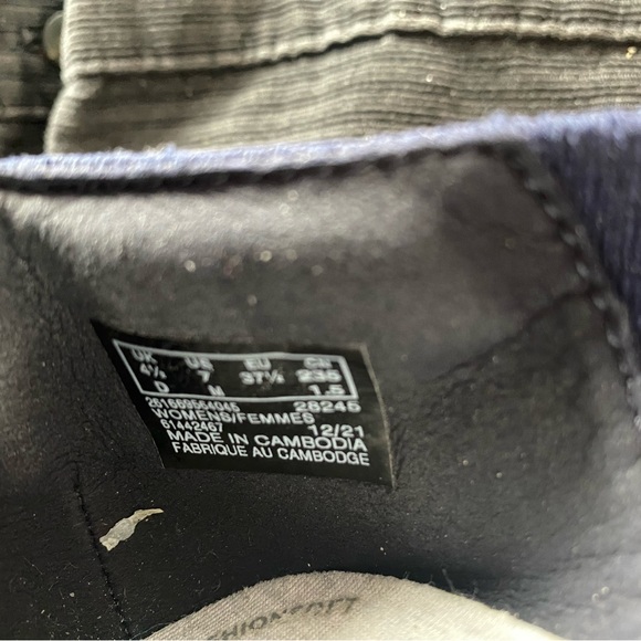 Lady’s Clark’s Grasshoppers Shoes Size 7 - Picture 5 of 5